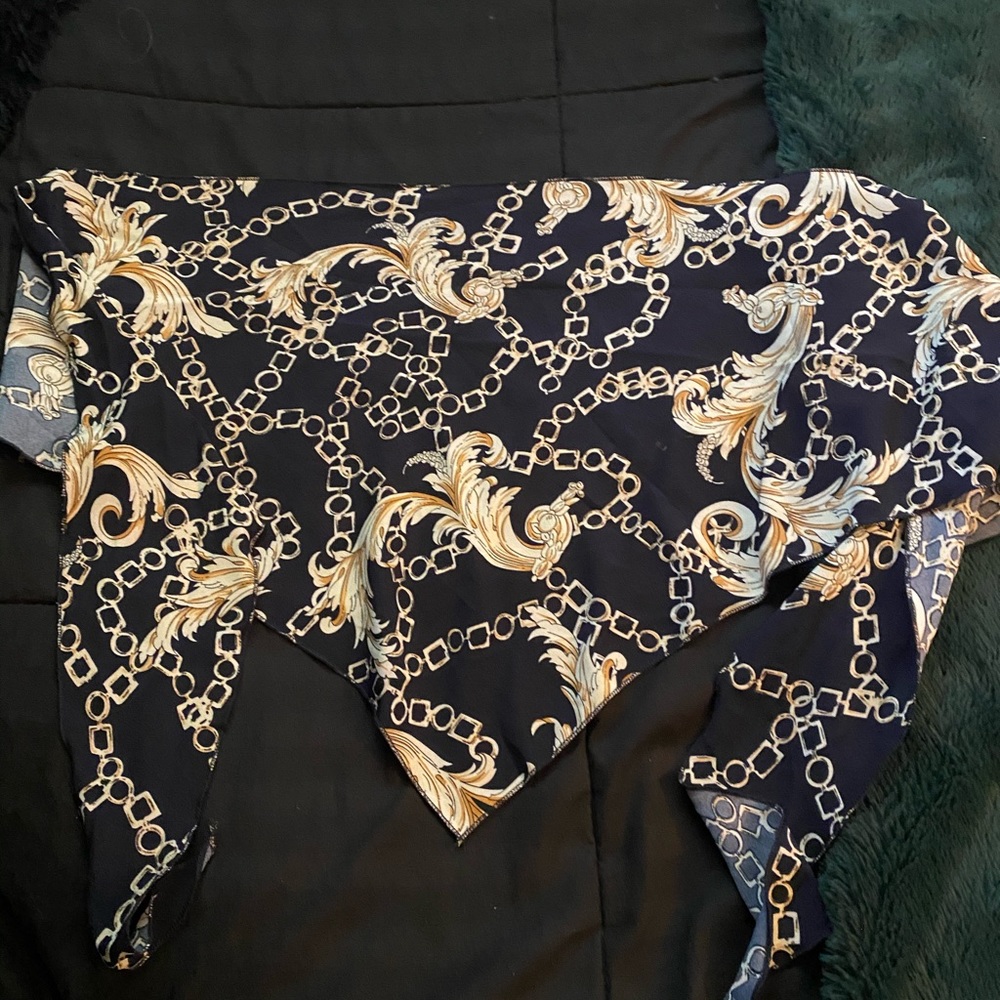Scarf Top